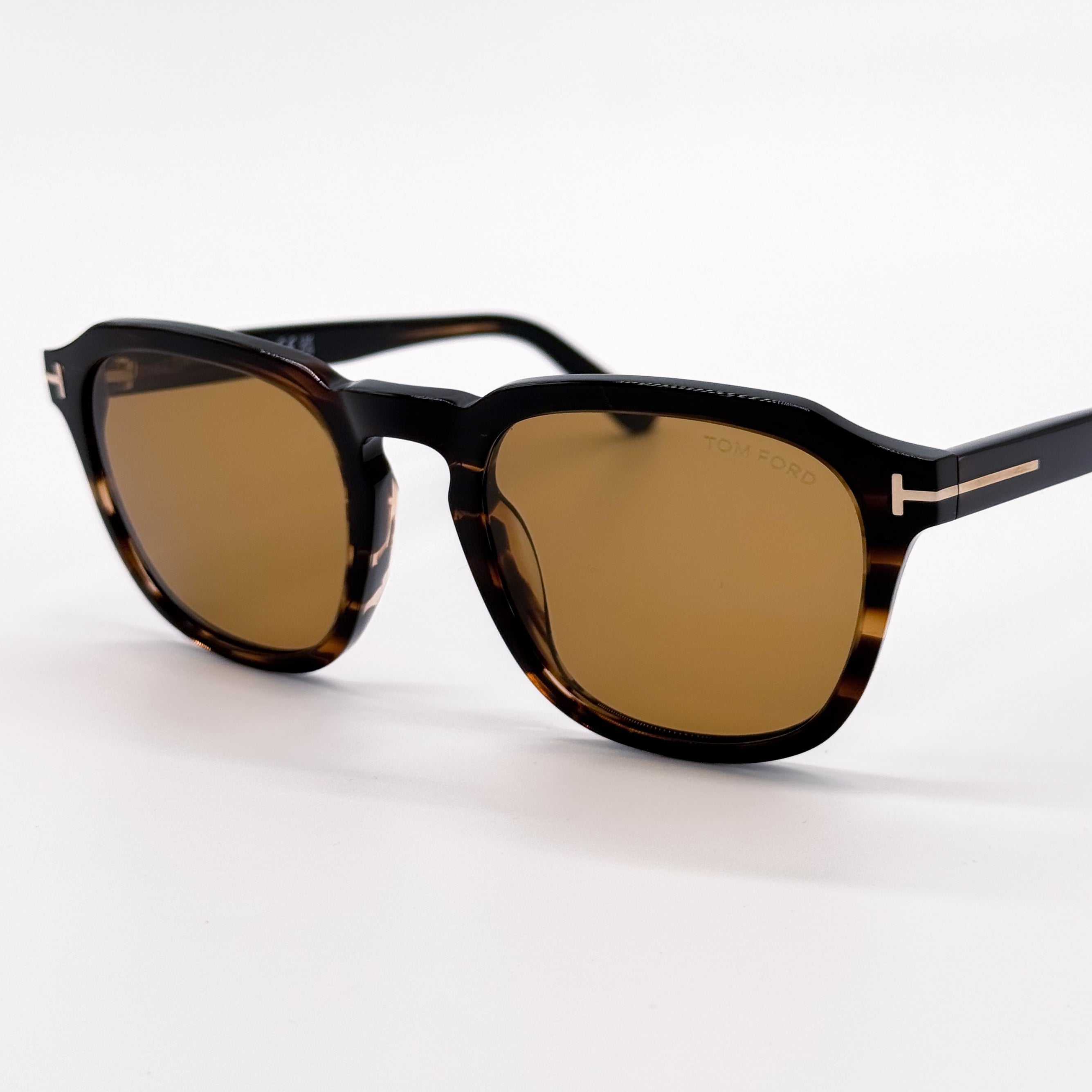 TOM FORD AVERY TF931 56E SUNGLASSES FT0931/S