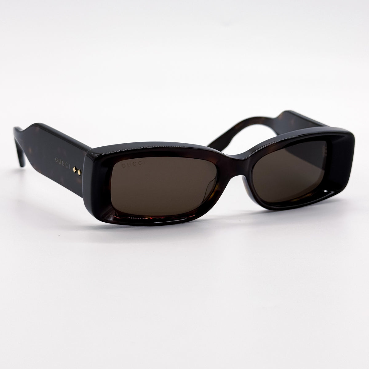 GUCCI GG1528S 002