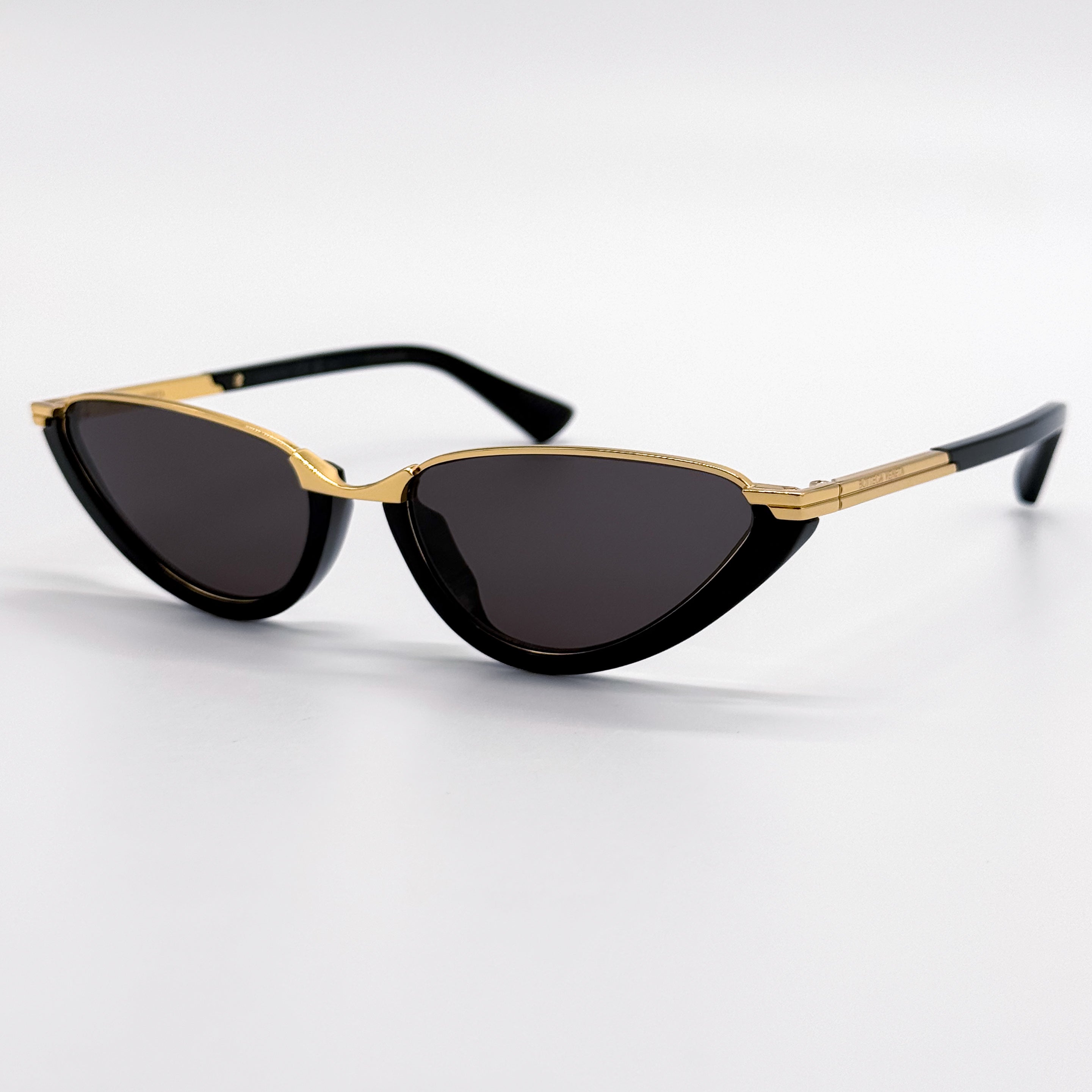 BOTTEGA VENETA BV1346S 001