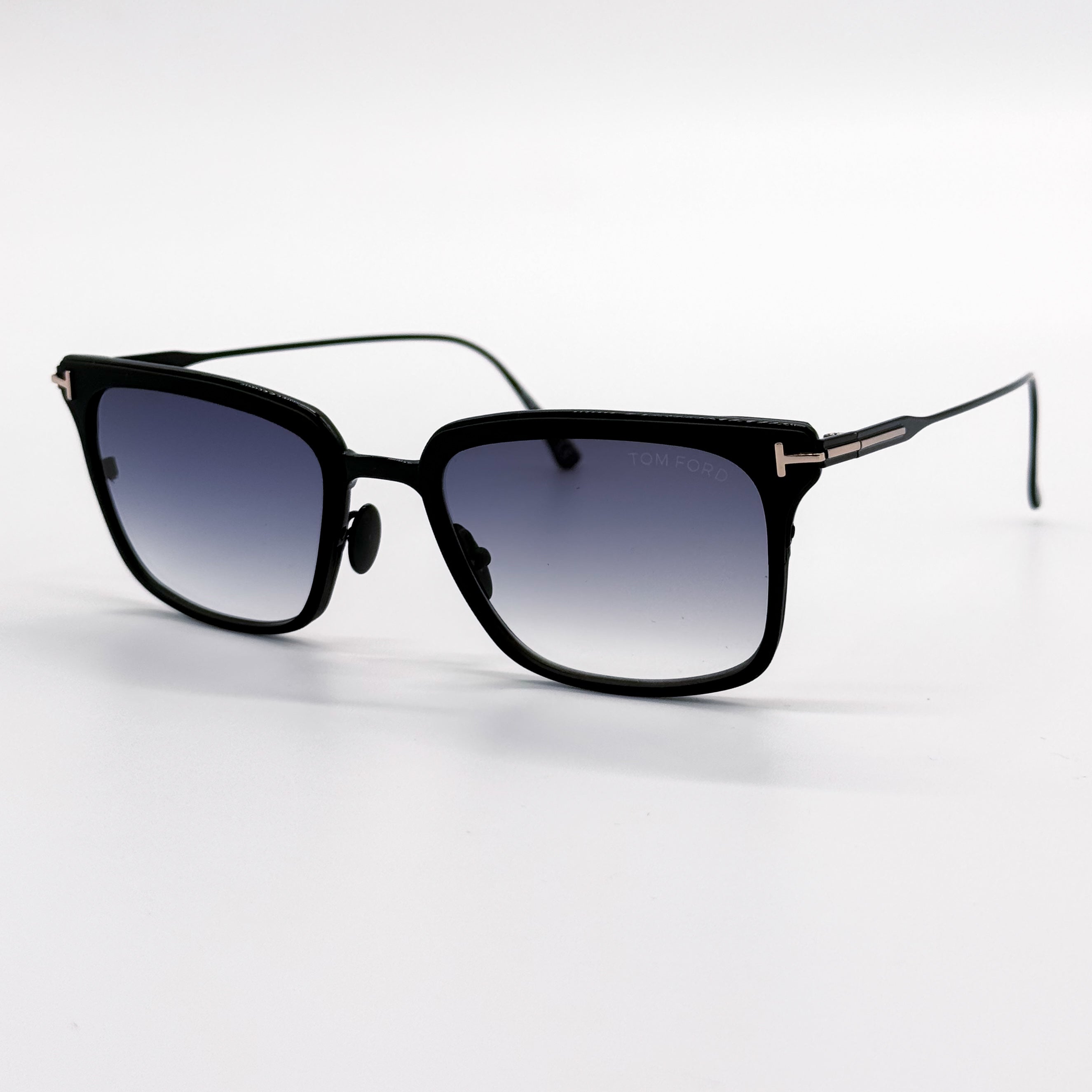 TOM FORD HAYDEN TF831 02B
