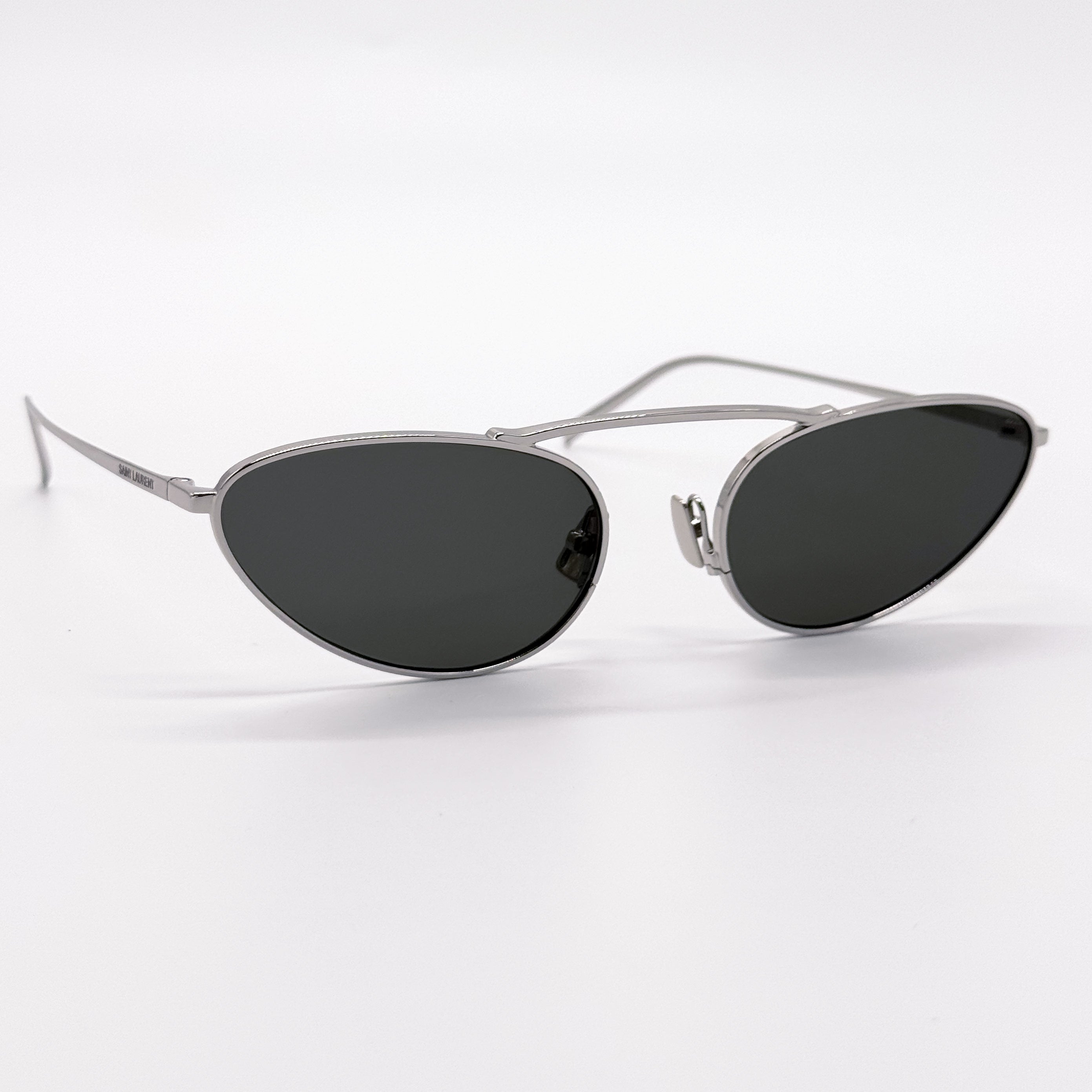 SAINT LAURENT SL538 002