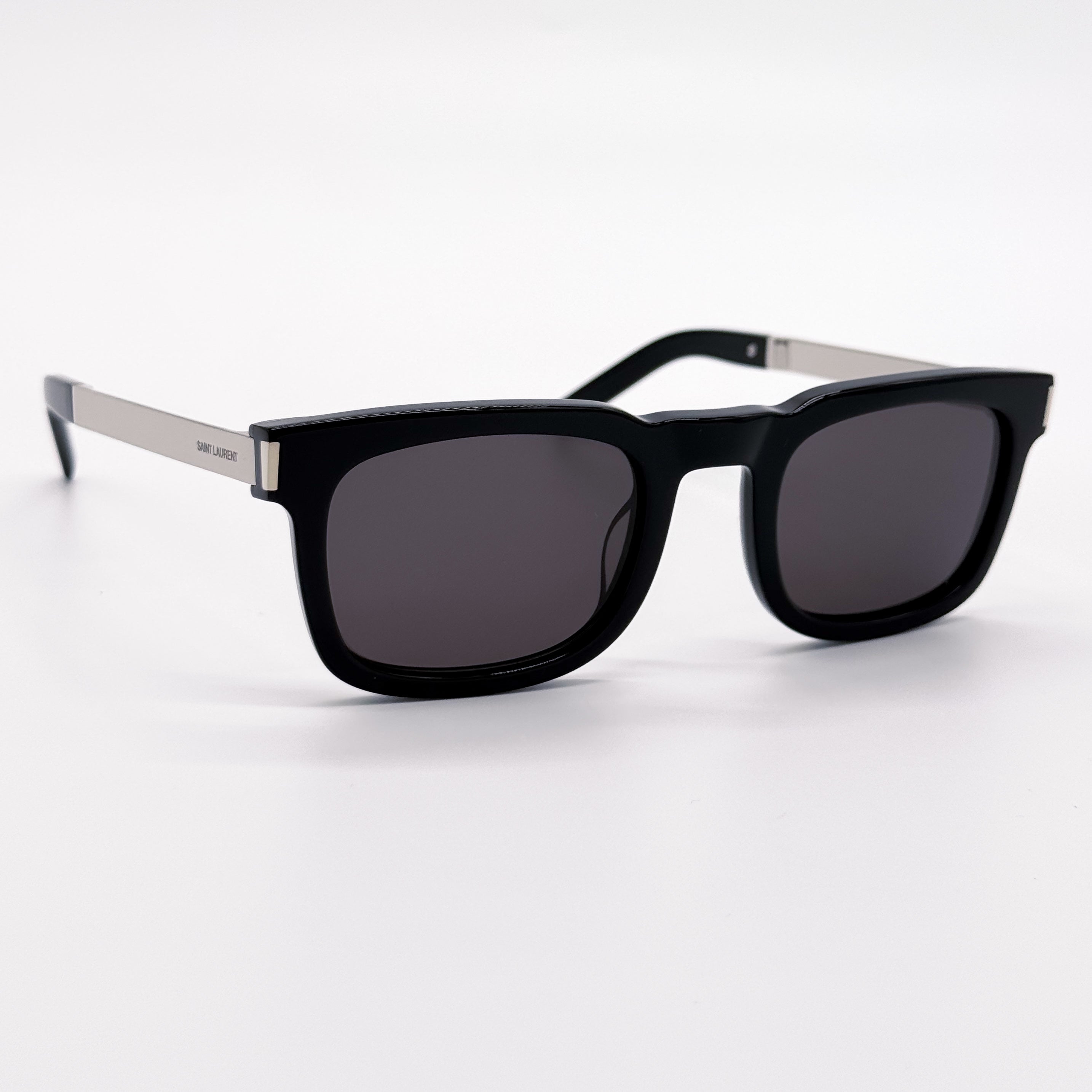 SAINT LAURENT SL581 001