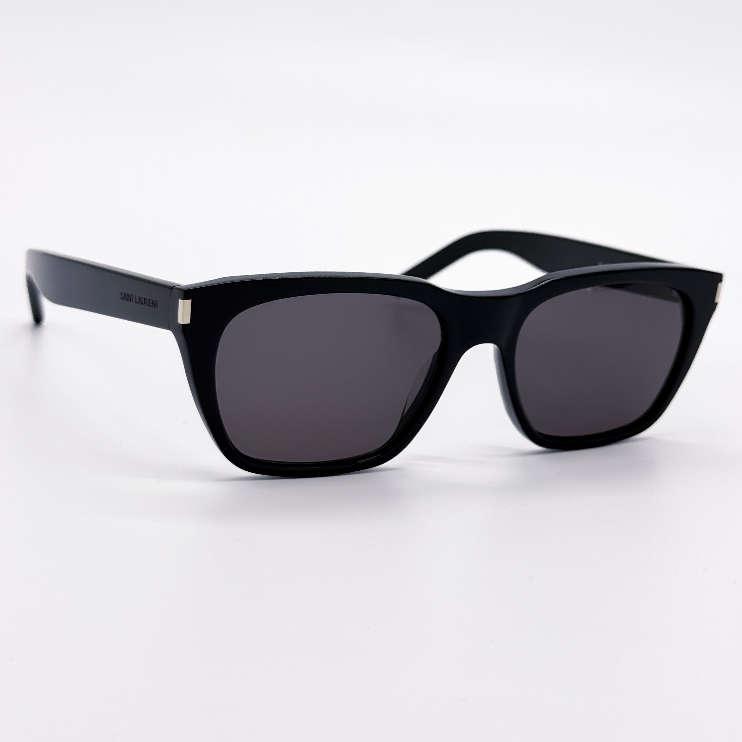 SAINT LAURENT SL598 001