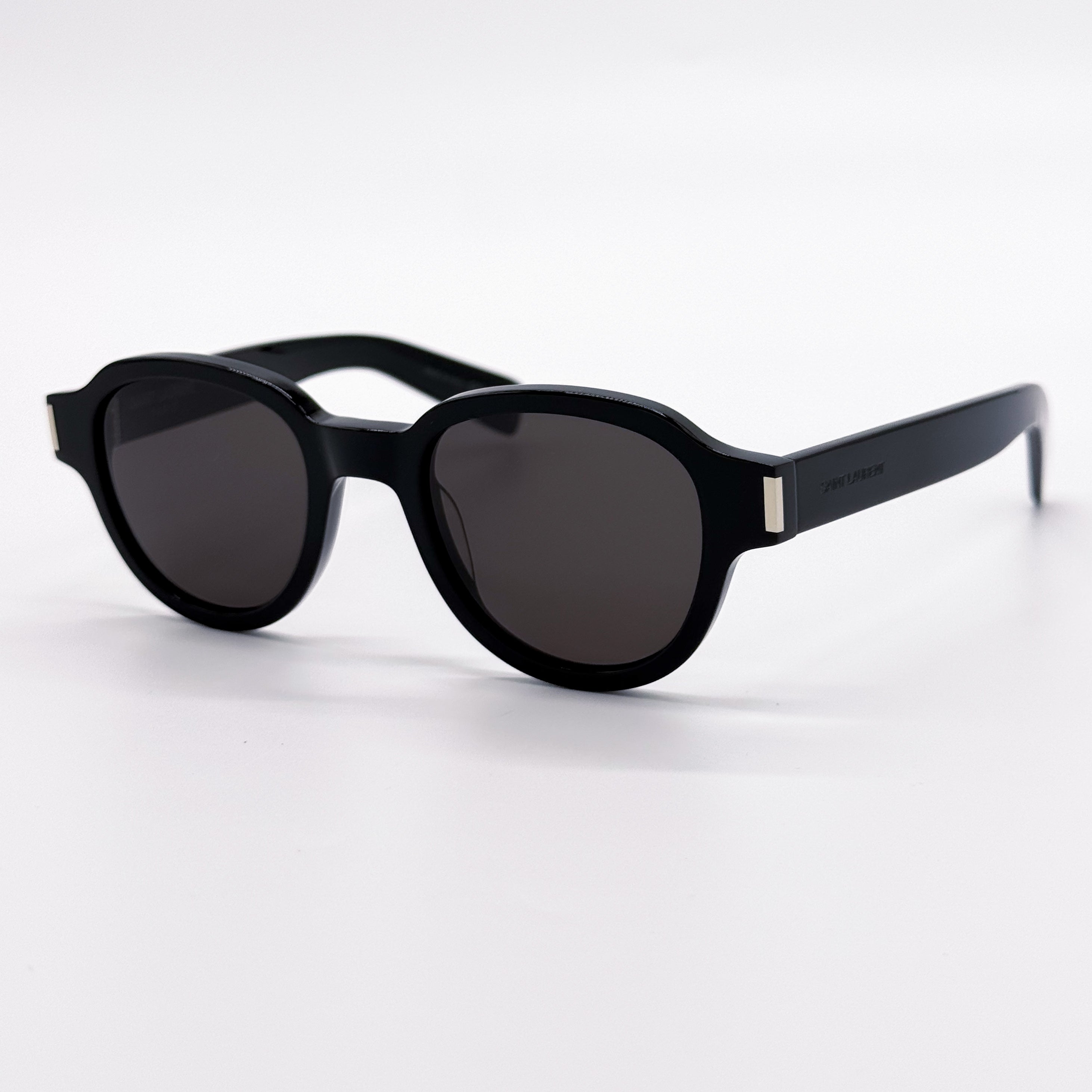 SAINT LAURENT SL546 001