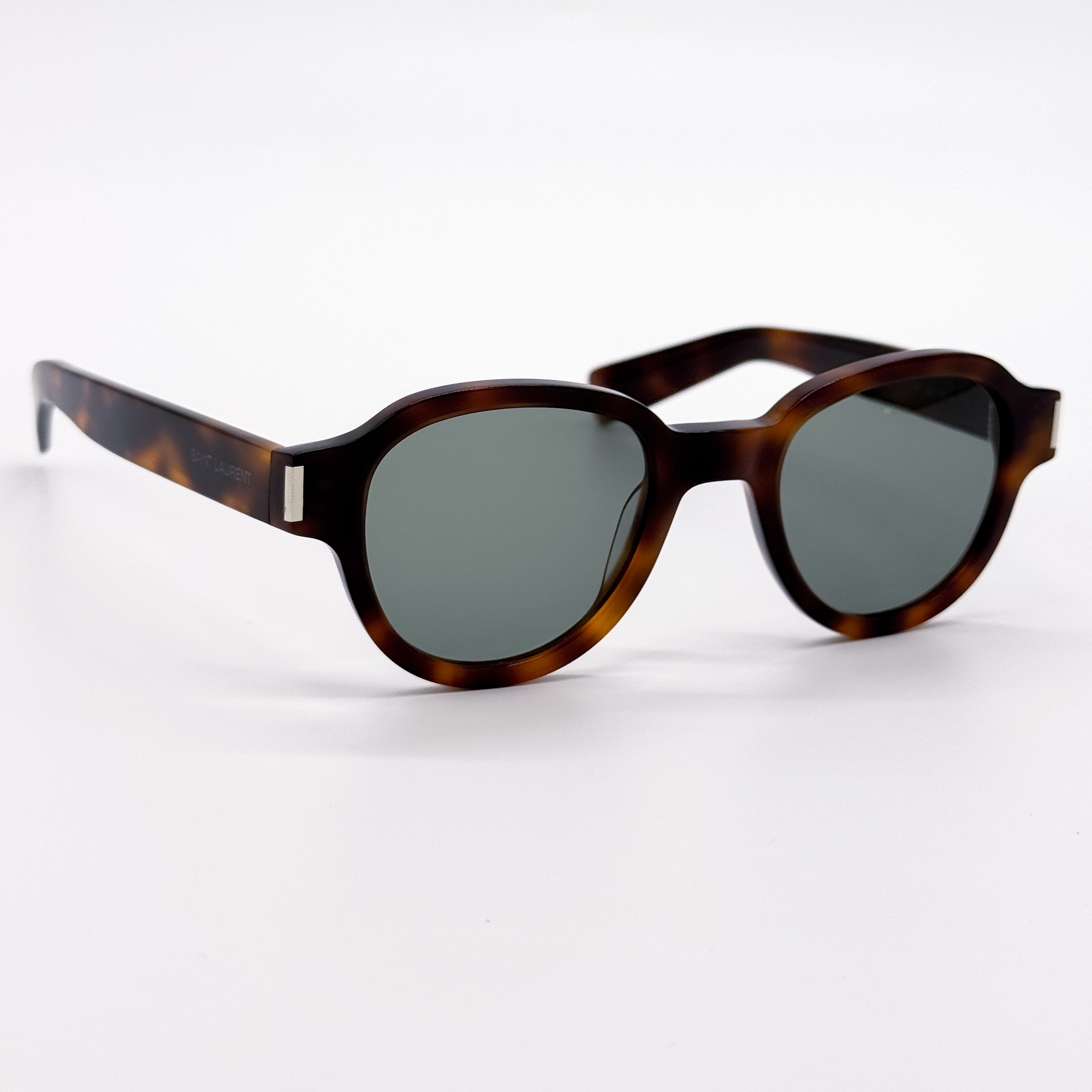 SAINT LAURENT SL546 002