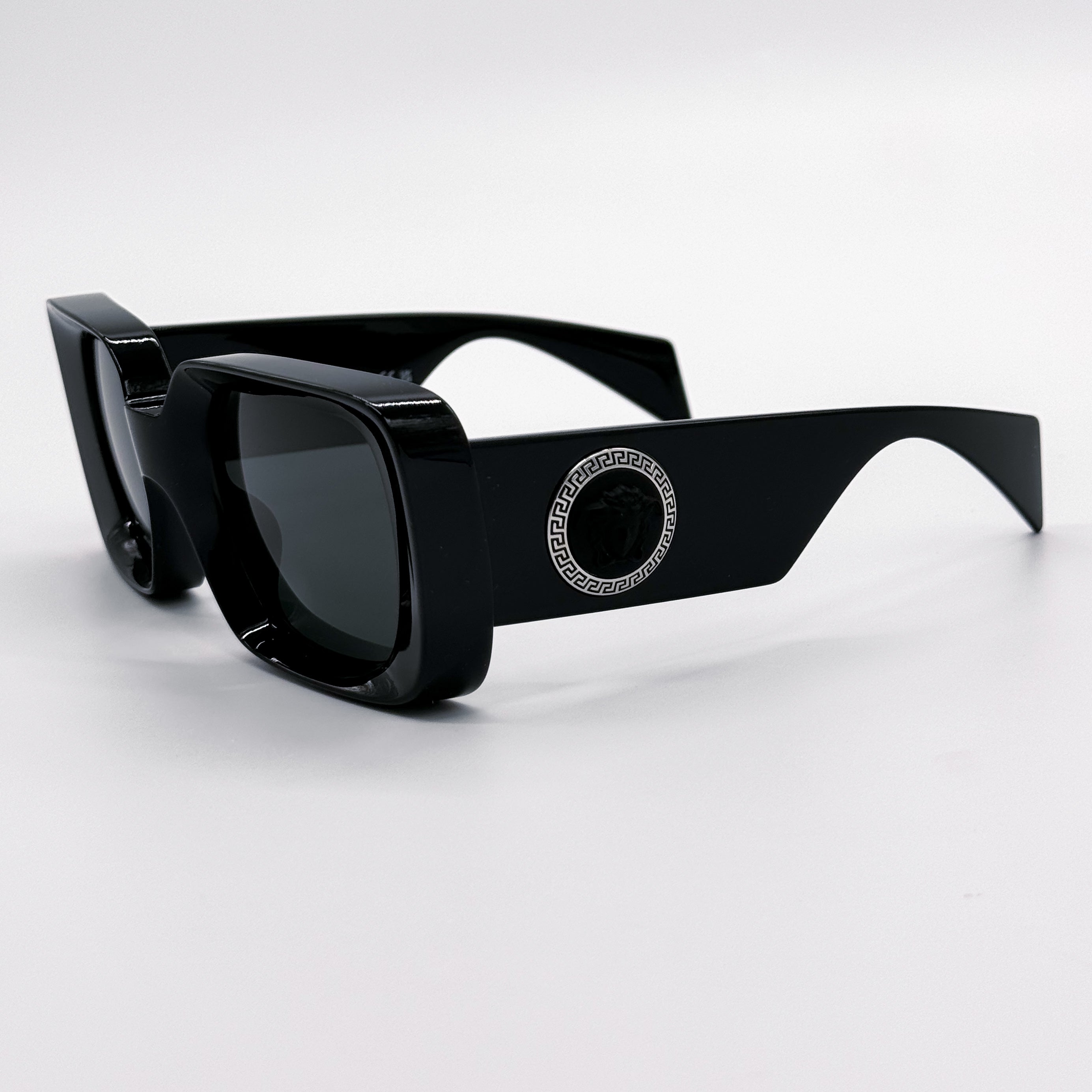 VERSACE VE4473U GB1/87 SUNGLASSES MOD 4473U GB1/87