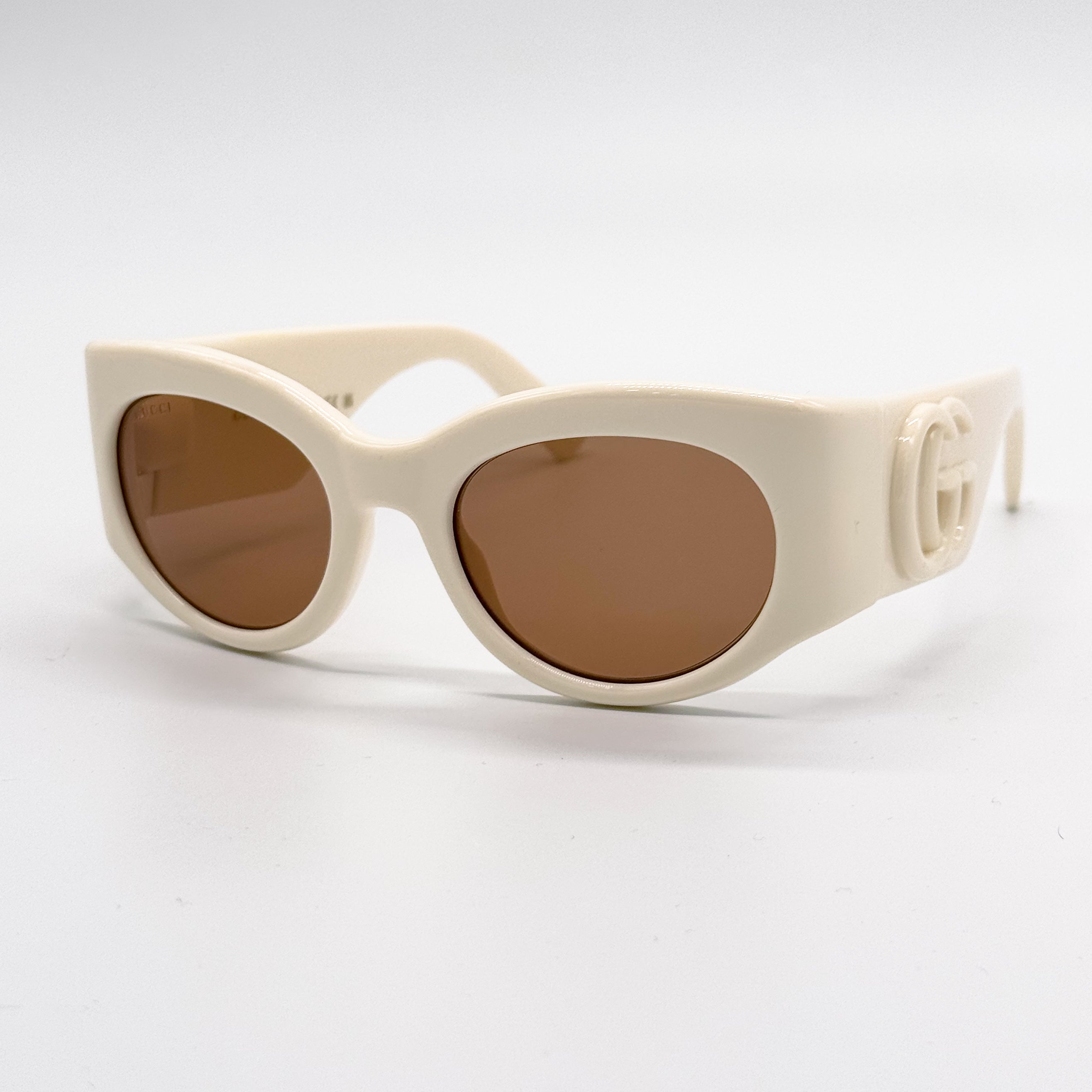 GUCCI GG1544S 004