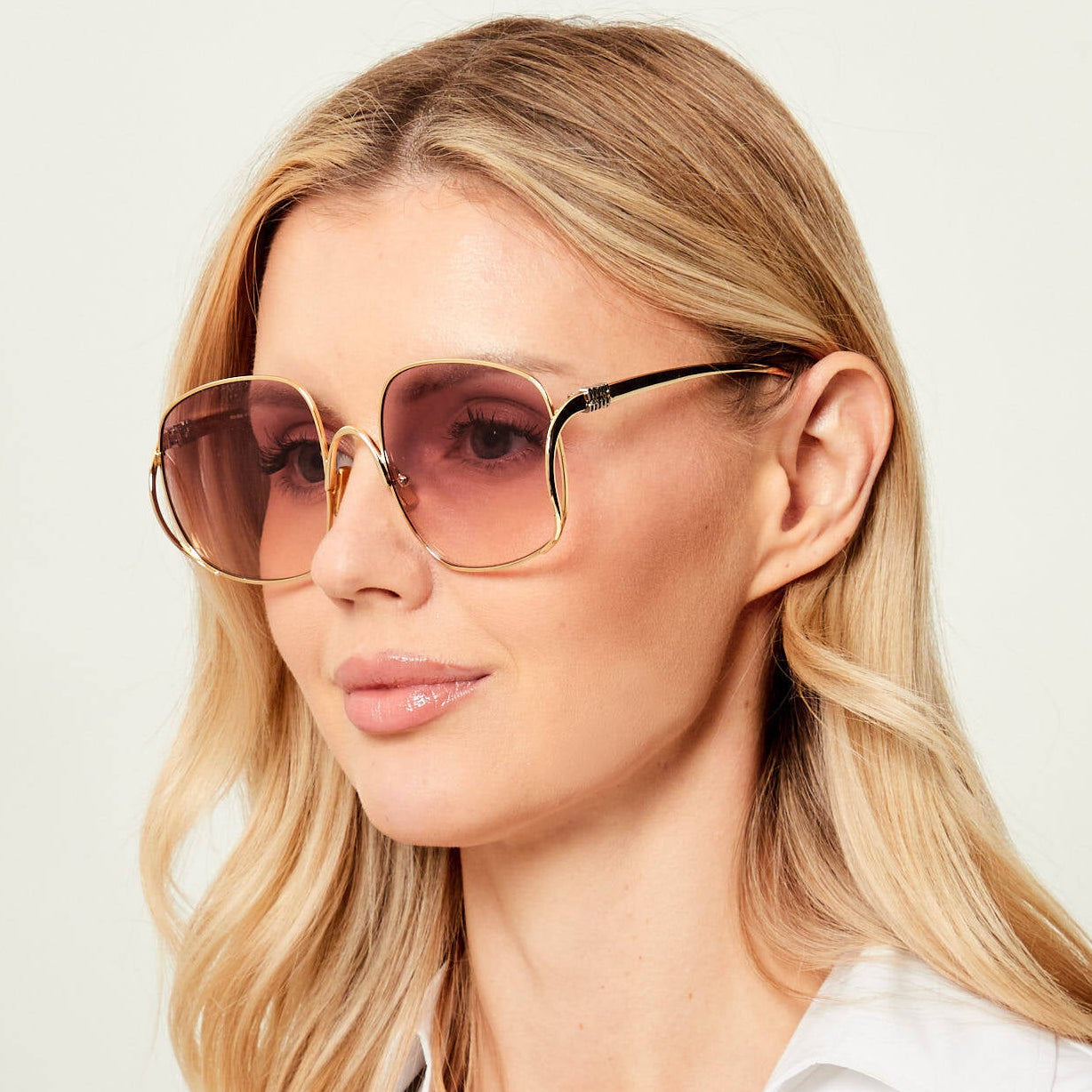 MIU MIU MUA57S 5AK40S