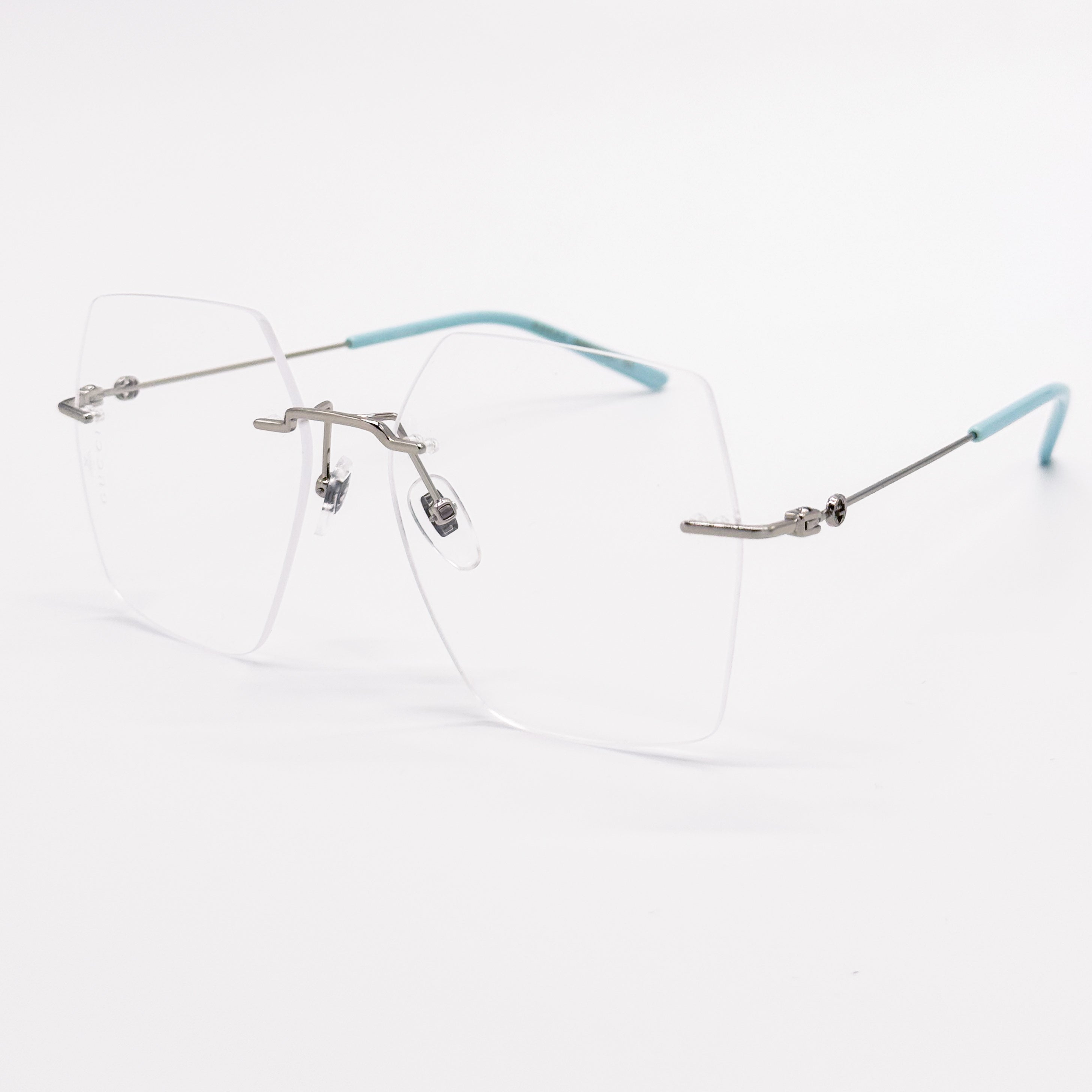 GUCCI GG0683O 002