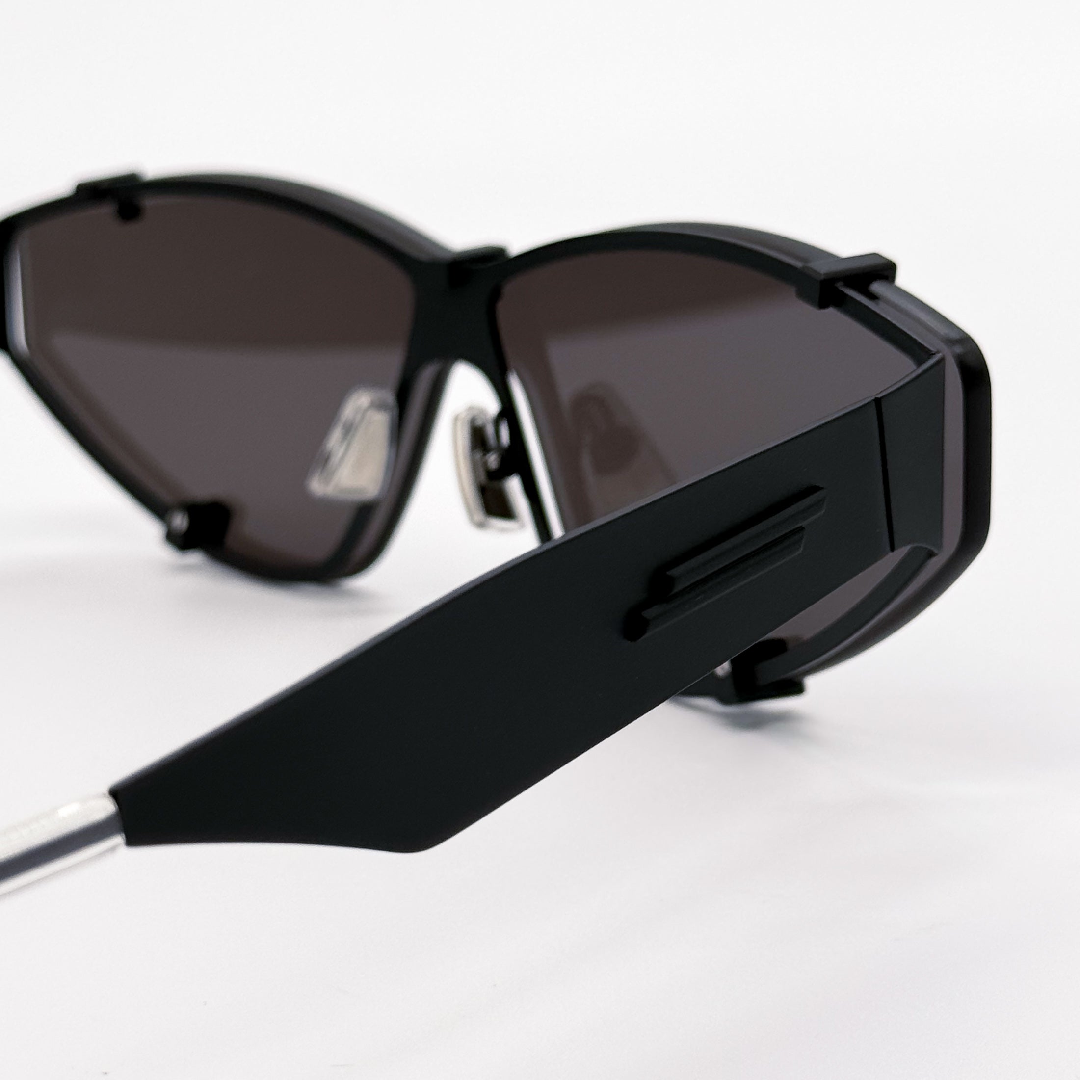 BOTTEGA VENETA BV1165S 002 SUNGLASSES