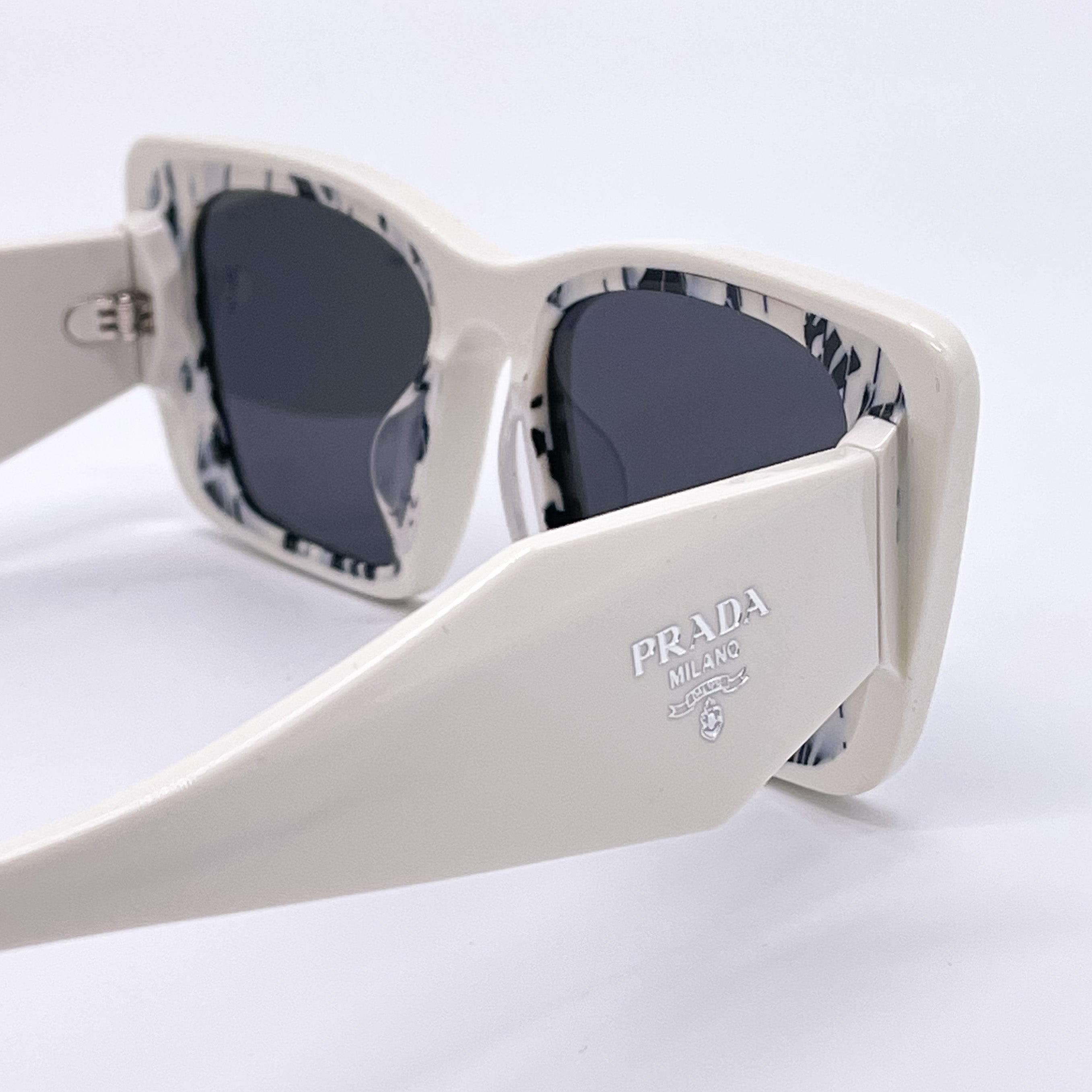 PRADA PR08YSF 02V5S0 SUNGLASSES PR 08YS