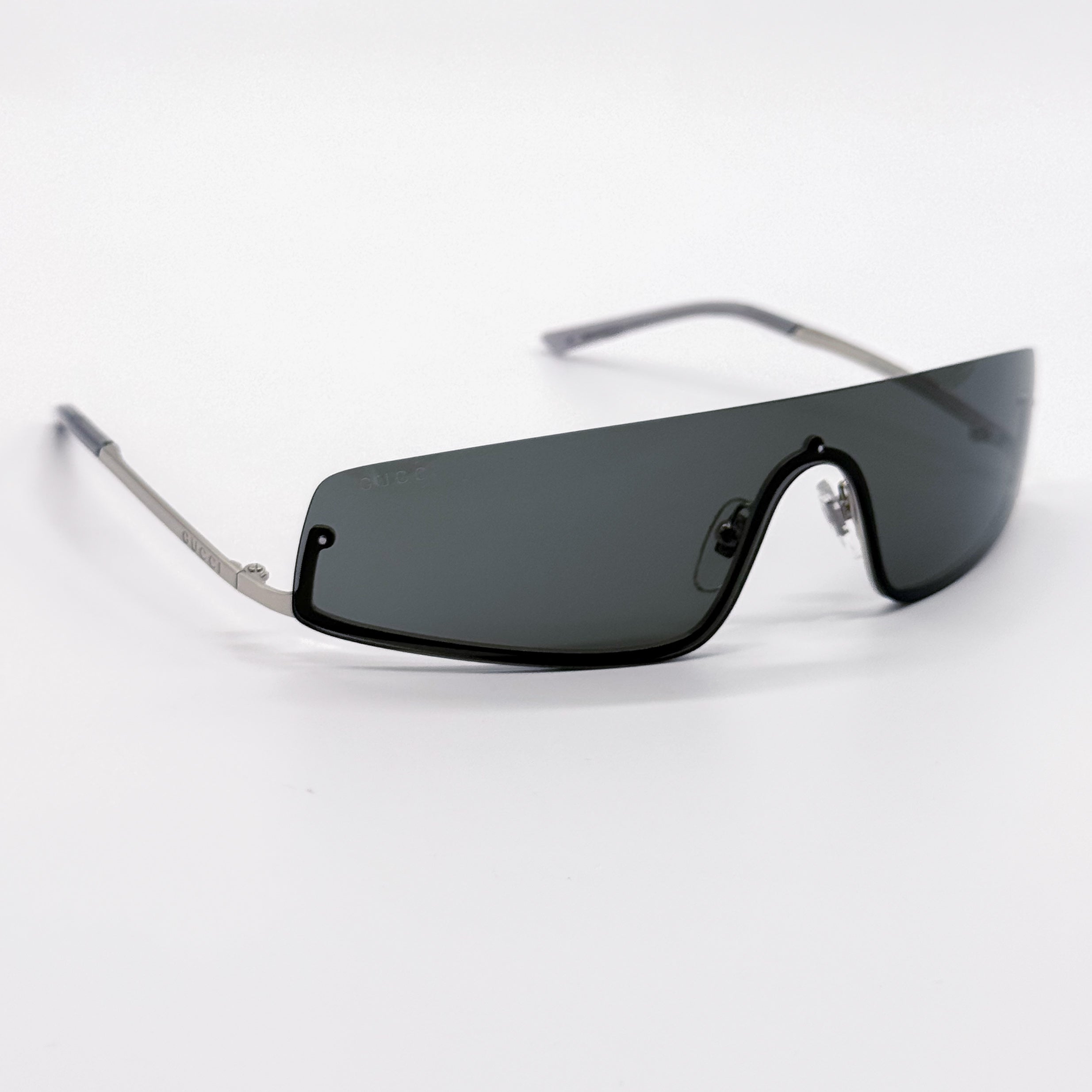 GUCCI GG1561S 001