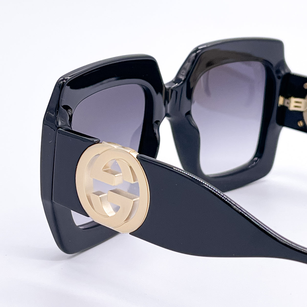 GUCCI GG1022S 006