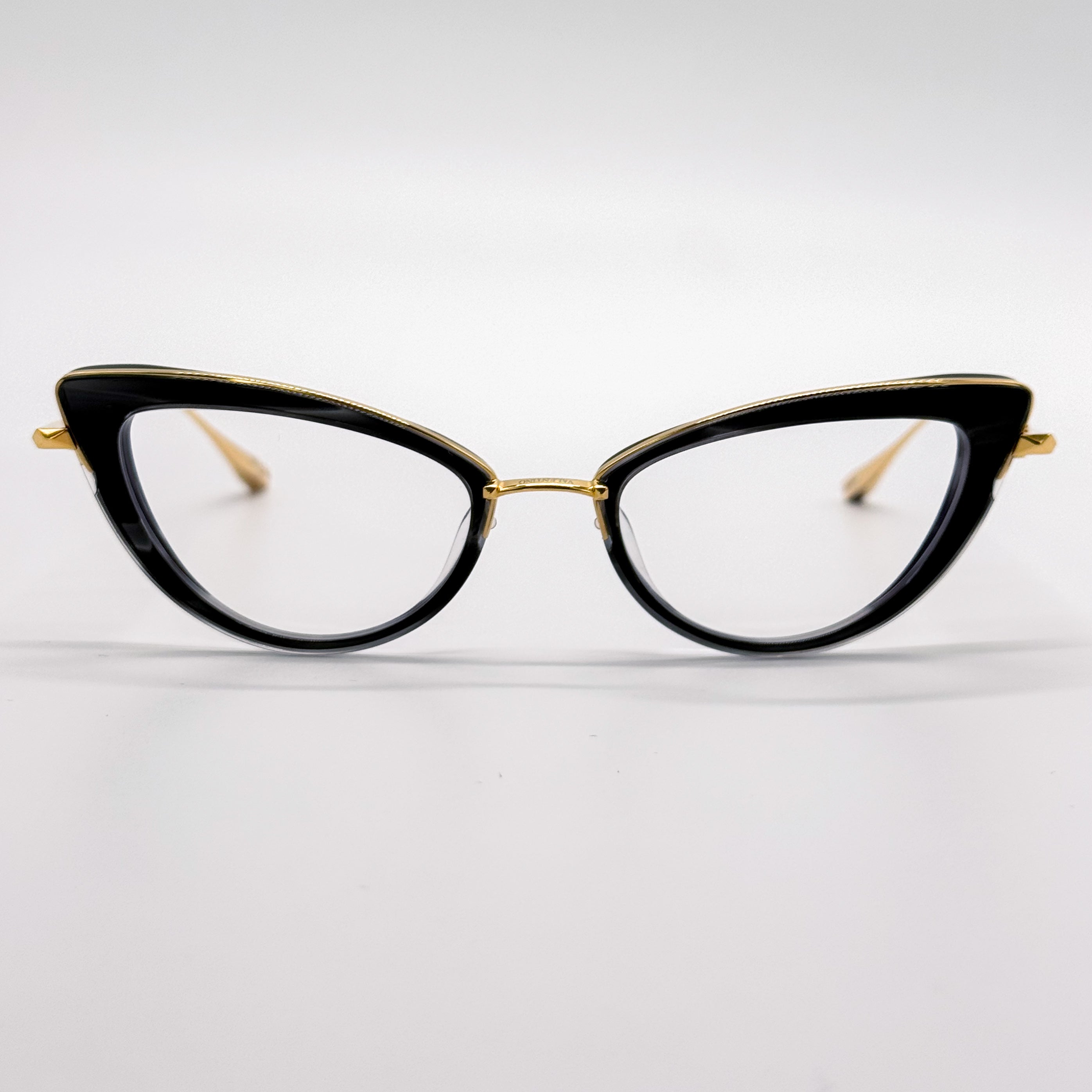 VALENTINO V-DAYDREAM VLX-123A