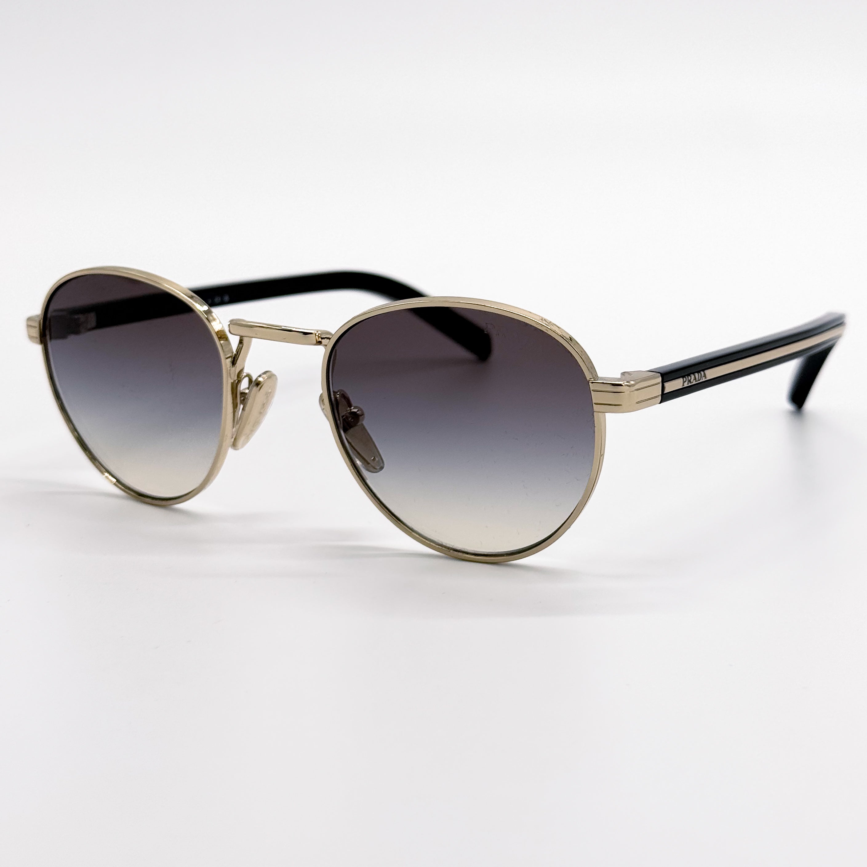 PRADA PRB52S ZVN02C